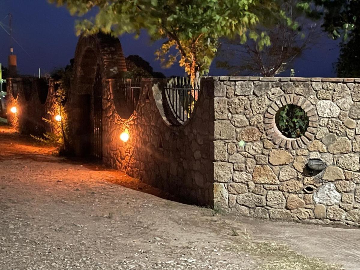Mama'S Sunshine Garden Villa Agios Ilias  Exterior photo