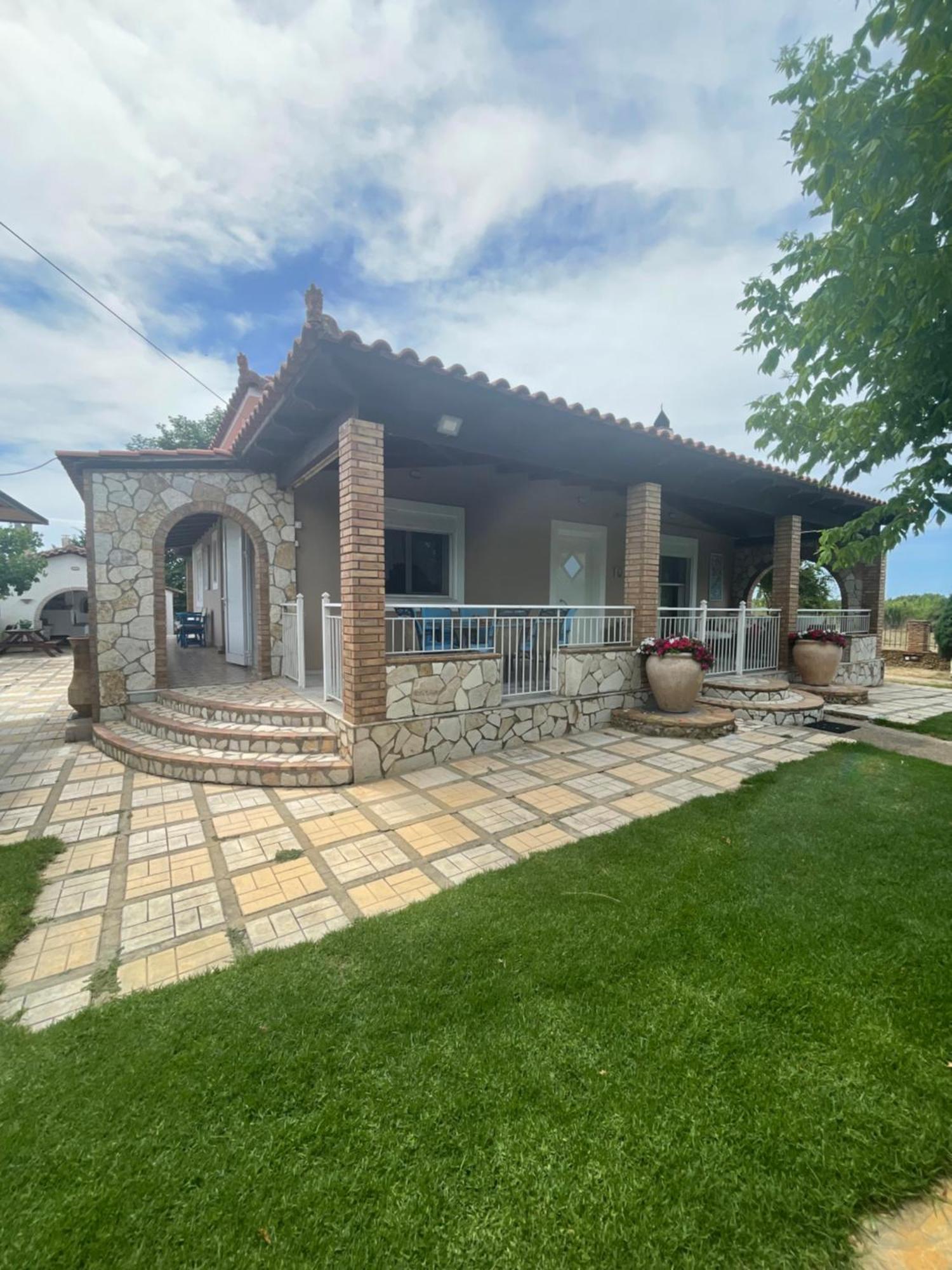 Mama'S Sunshine Garden Villa Agios Ilias  Exterior photo